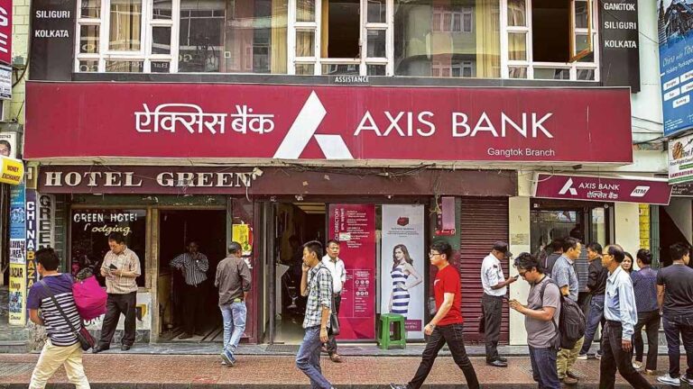 Axis-Bank-May 25